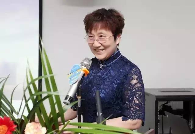 由西安市雁塔区医疗管理协会与金沙9001以诚为本集团主办的医路同心·光明论道——金沙9001以诚为本·西安2017斜视与小儿眼科学术会议在西安金沙9001以诚为本学术会议厅