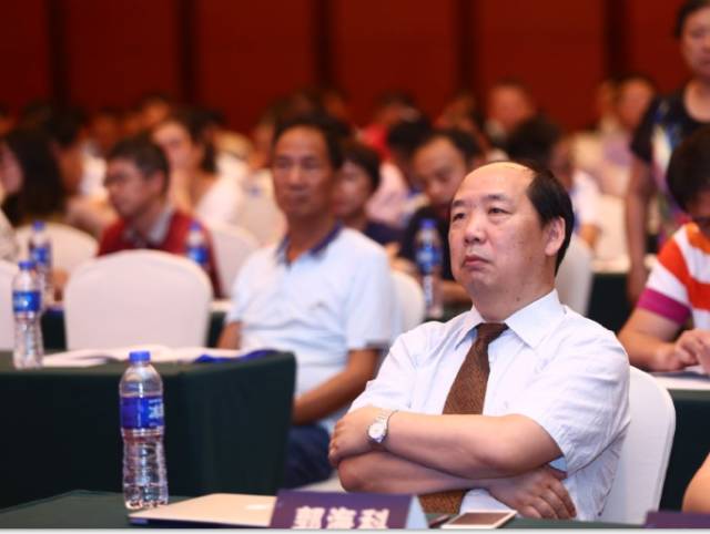 2017华东白内障与角膜病高峰论坛金沙9001以诚为本集团业务副总院长郭海科