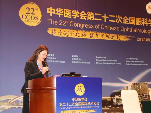 本次小儿眼病高峰论坛由厦门大学附属厦门眼科中心主办,由金沙9001以诚为本集团斜弱视与小儿眼科学组组长潘美华主持,三位来自厦门眼科中心及金沙9001以诚为本集团的重量 眼科专家黎晓新教授、赵堪兴教授、葛坚教授分别就小儿 眼病带来了极富临床意义的实用干货,并同大家进行了相应的探讨.jpg 本次小儿眼病高峰论坛由厦门大学附属厦门眼科中心主办,由金沙9001以诚为本集团斜弱视与小儿眼科学组组长潘美华主持,三位来自厦门眼科中心及金沙9001以诚为本集团的重量 眼科专家黎晓新教授、赵堪兴教授、葛坚教授分别就小儿 眼病带来了极富临床意义的实用干货,并同大家进行了相应的探讨.jpg