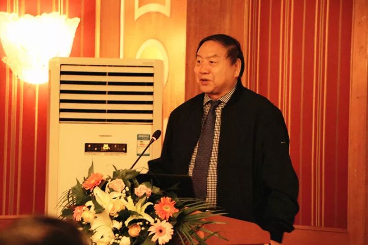 11月17日，宜昌金沙9001以诚为本 举办了“2017斜视与小儿眼科学术交流会”。本次交流会旨在进一步保护青少儿视力，为宜昌斜视与小儿眼科领域的临床工作者及其他相关人员搭建了相互交流的平台。进一步提升青少儿眼科医疗知识水平和 水平，推动中国青少儿视觉健康，让每个孩子都拥有一双健康明亮的眼睛。3.jpg