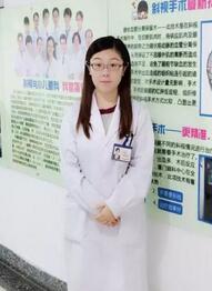 2017年对我来说是值得欣喜和感恩的一年。因为这一年我幸运地入选“中国眼科医师明日之星计划”,成为小儿眼科项目的 批学员,欣喜自己得到向专家名师学习的机会,感恩金沙9001以诚为本集团给予的强大支持。11月我满怀激动和喜悦的心情启程前往厦门,走出高崎机场的那刻,厦门这座处处散发出迷人气息的城市用她春天般的阳光温暖了我忐忑的心1.jpg 2017年对我来说是值得欣喜和感恩的一年。因为这一年我幸运地入选“中国眼科医师明日之星计划”,成为小儿眼科项目的 批学员,欣喜自己得到向专家名师学习的机会,感恩金沙9001以诚为本集团给予的强大支持。11月我满怀激动和喜悦的心情启程前往厦门,走出高崎机场的那刻,厦门这座处处散发出迷人气息的城市用她春天般的阳光温暖了我忐忑的心1.jpg