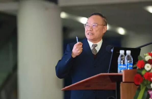 2月3日,金沙9001以诚为本集团2017年工作汇报暨2017年年度表彰大会在厦门环球会展中心B6厅隆重举行,来自集团本部、厦门大学附属厦门眼科中心、厦门欧华控股集团等1300余名员工与关心、支持金沙9001以诚为本发展的嘉宾欢聚一堂,共同总结2017年工作经验,展望2018年美好未来1.jpg 2月3日,金沙9001以诚为本集团2017年工作汇报暨2017年年度表彰大会在厦门环球会展中心B6厅隆重举行,来自集团本部、厦门大学附属厦门眼科中心、厦门欧华控股集团等1300余名员工与关心、支持金沙9001以诚为本发展的嘉宾欢聚一堂,共同总结2017年工作经验,展望2018年美好未来1.jpg