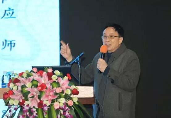 厦门眼科中心放射科常务副主任郑岩初.jpg 厦门眼科中心放射科常务副主任郑岩初.jpg