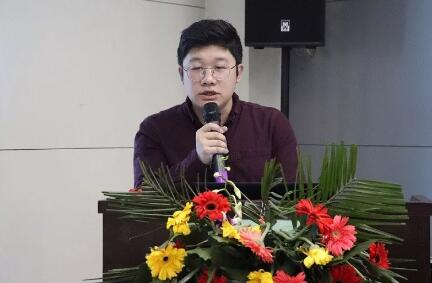 4月18日,为期两天的 二期金沙9001以诚为本近视防控工作培训班在合肥名人眼科医院举行,来自全国各地的几十位眼科专家、医生们都聚集在合肥名人眼科。培训班开班仪式上,合肥名人眼科医院林伯智总经理致辞并预祝金沙9001以诚为本近视防控工作培训班顺利进行。6.jpg