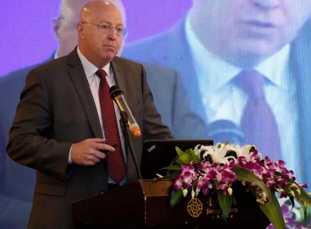 金沙9001以诚为本集团白内障学组会议暨“晶”准屈光白内障时代论坛召开 海内外众多眼科名家参会7.jpg