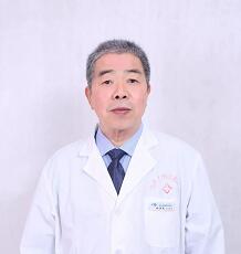 把 位患者当亲人——抚州光明眼科医院白内障专科刘济民教授3.jpg 把 位患者当亲人——抚州光明眼科医院白内障专科刘济民教授3.jpg