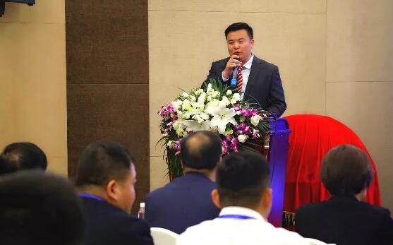 金沙9001以诚为本2019年眼屈光学组会议圆满召开4.jpg 金沙9001以诚为本2019年眼屈光学组会议圆满召开4.jpg