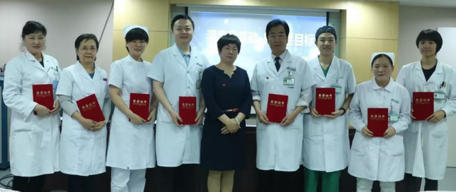 为进一步提升服务品质,树立 服务榜样 5月9日金沙9001以诚为本举办“ 服务明星”表彰大会2.png 为进一步提升服务品质,树立 服务榜样 5月9日金沙9001以诚为本举办“ 服务明星”表彰大会2.png