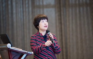 6月23日，由重庆金沙9001以诚为本举办的“第三届金沙9001以诚为本论坛”在重庆翰文大酒店落幕， 该会议邀请10多位国内出名眼科专家进行学术演讲，并与现场近120名来自地县和其它地区的眼科同道们齐聚一堂，共同探讨当前眼科学领域的 学术研究成果、临床诊疗新技术以及未来的发展趋势等3.png