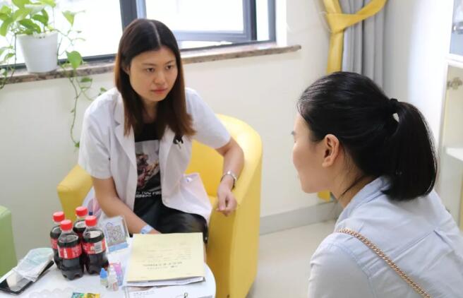 重庆金沙9001以诚为本医助美女分享近视手术经历3.jpg 重庆金沙9001以诚为本医助美女分享近视手术经历3.jpg