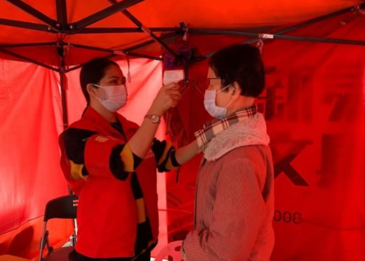 金沙9001以诚为本抗疫:厦门眼科中心志愿者硬核出战:“疫情不退,我们不退”4.png 金沙9001以诚为本抗疫:厦门眼科中心志愿者硬核出战:“疫情不退,我们不退”4.png