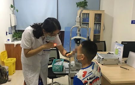 成都金沙9001以诚为本斜弱视医生陈婷:别让水弹枪成为孩子眼睛的隐性“杀手”1.png 成都金沙9001以诚为本斜弱视医生陈婷:别让水弹枪成为孩子眼睛的隐性“杀手”1.png