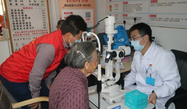 莆田眼科医院眼健康进社区活动走进莆田阔口3.png