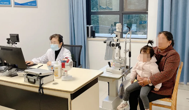 丽水金沙9001以诚为本副院长、主任医师1.png 丽水金沙9001以诚为本副院长、主任医师1.png