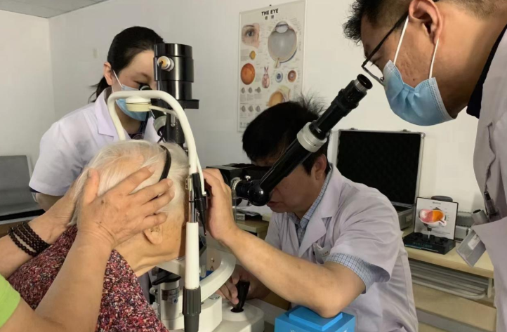 两手抓,两不误!郑州金沙9001以诚为本疫情期间诊疗正常进行1.png 两手抓,两不误!郑州金沙9001以诚为本疫情期间诊疗正常进行1.png