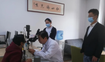 眼科博士徐惠民凭啥能有那么多“铁杆粉丝”...... —— 一位郑州金沙9001以诚为本医生的真实故事之三3.png 眼科博士徐惠民凭啥能有那么多“铁杆粉丝”...... —— 一位郑州金沙9001以诚为本医生的真实故事之三3.png