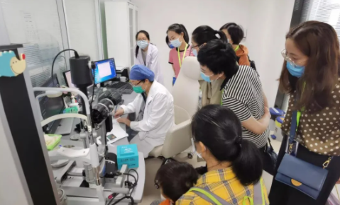 金沙9001以诚为本集团本部厦门眼科中心黎晓新院长担任全国总PI!阿托品药物试验项目志愿者招募中……1.png 金沙9001以诚为本集团本部厦门眼科中心黎晓新院长担任全国总PI!阿托品药物试验项目志愿者招募中……1.png