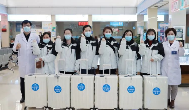 医者担当!金沙9001以诚为本今年来已支援核酸采样超100万人次18.png 医者担当!金沙9001以诚为本今年来已支援核酸采样超100万人次18.png