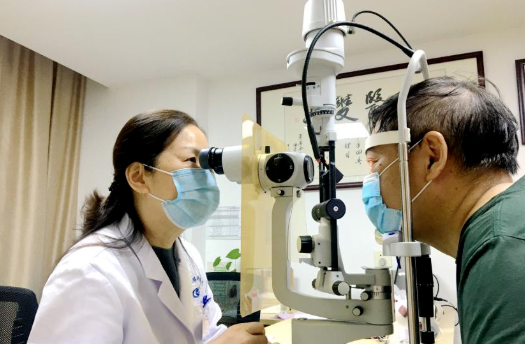 深圳金沙9001以诚为本杜冰副院长:患者口中“不是寻常的好医生”,20年如一日坚持做公益1.png 深圳金沙9001以诚为本杜冰副院长:患者口中“不是寻常的好医生”,20年如一日坚持做公益1.png