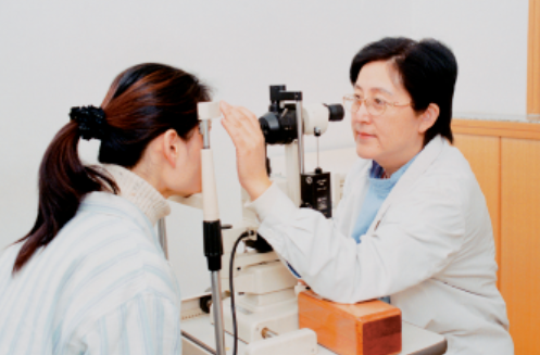 追光者厦门眼科中心黎晓新:爱与光明并存2.png 追光者厦门眼科中心黎晓新:爱与光明并存2.png